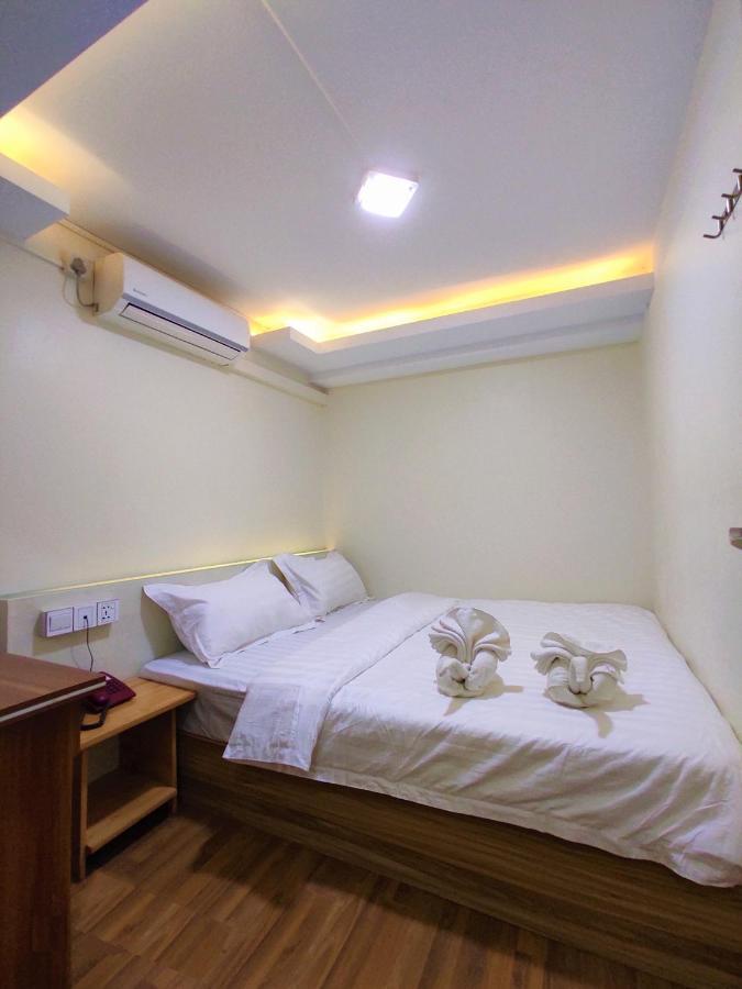November Hostel Rangun Kültér fotó