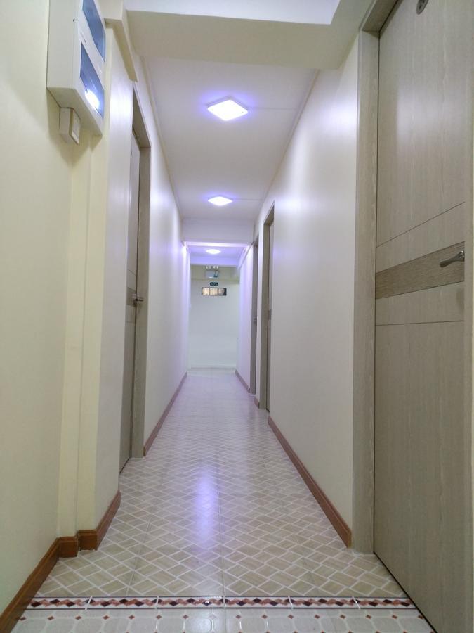 November Hostel Rangun Kültér fotó